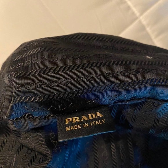 Authentic black Prada bag with draw string. One draw string came off. Clean - Picture 10 of 13